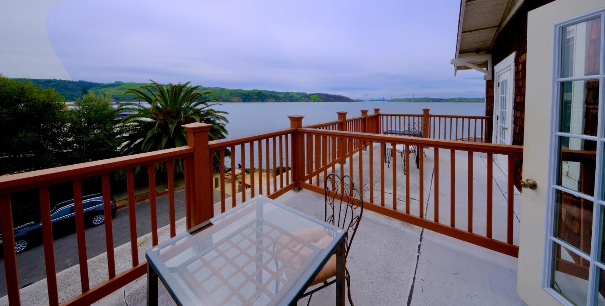 Shorelight Bed & Breakfast Benicia